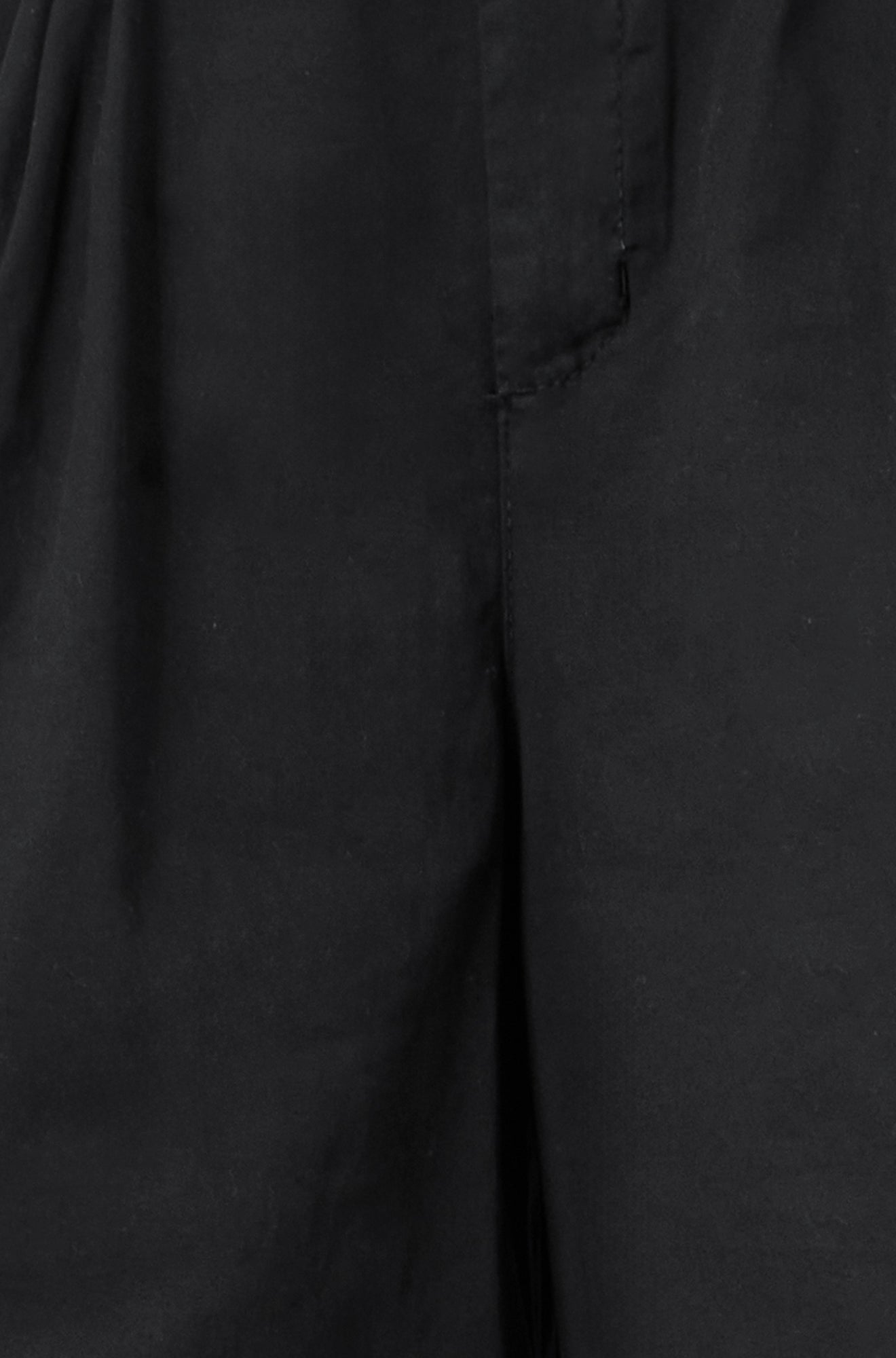 Yumi Black Cotton Bermuda Shorts