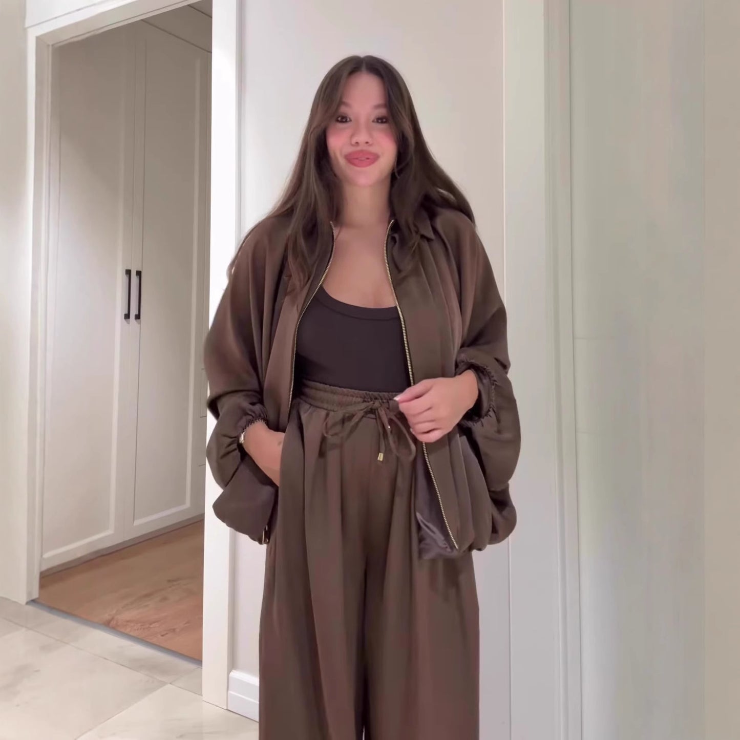 Women’s Flip Collar Long Sleeved Jacket Set