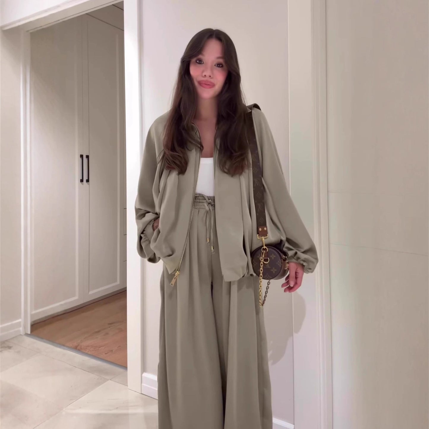Women’s Flip Collar Long Sleeved Jacket Set
