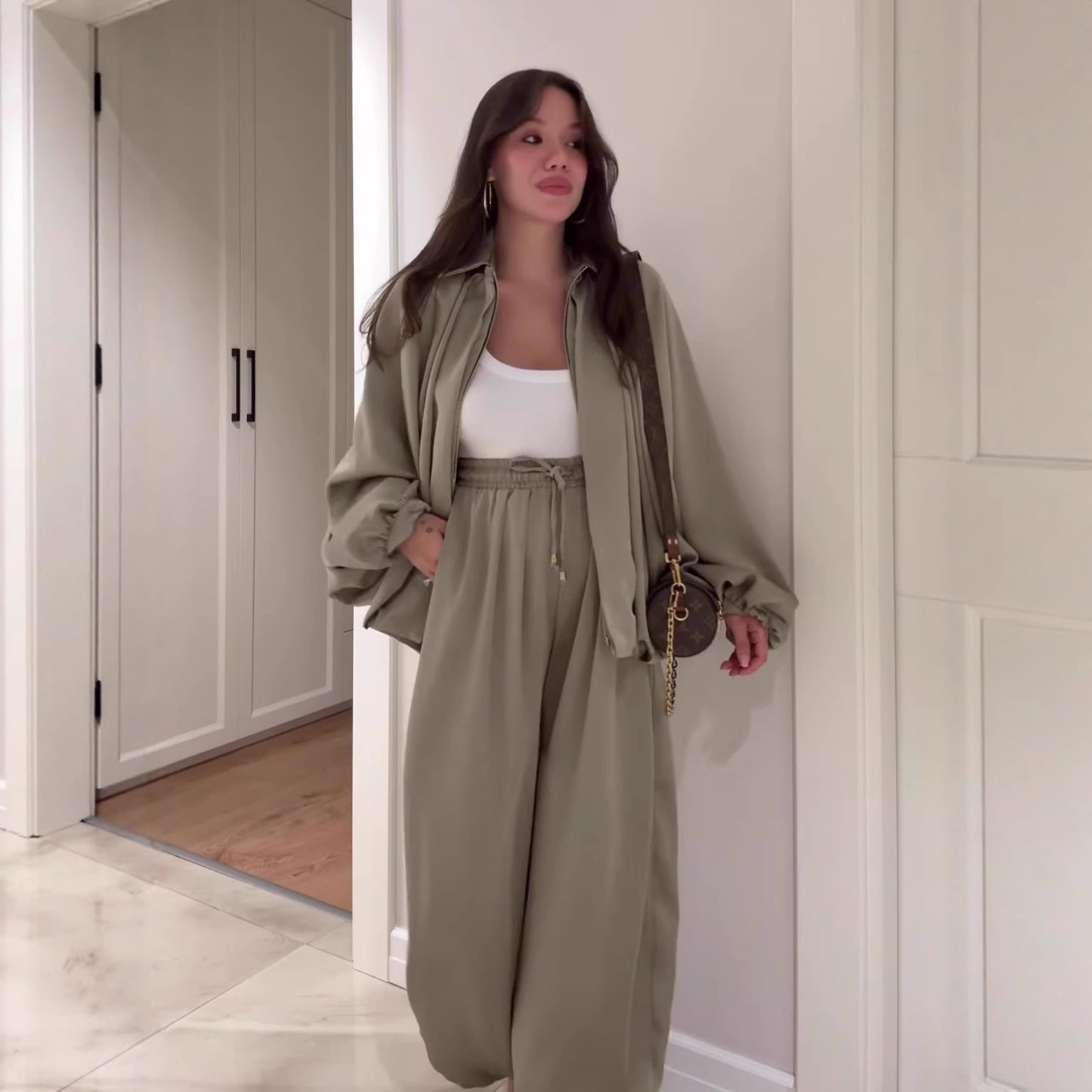 Women’s Flip Collar Long Sleeved Jacket Set