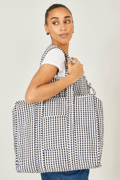 Yumi Black Gingham Quilted Shopper Bag
