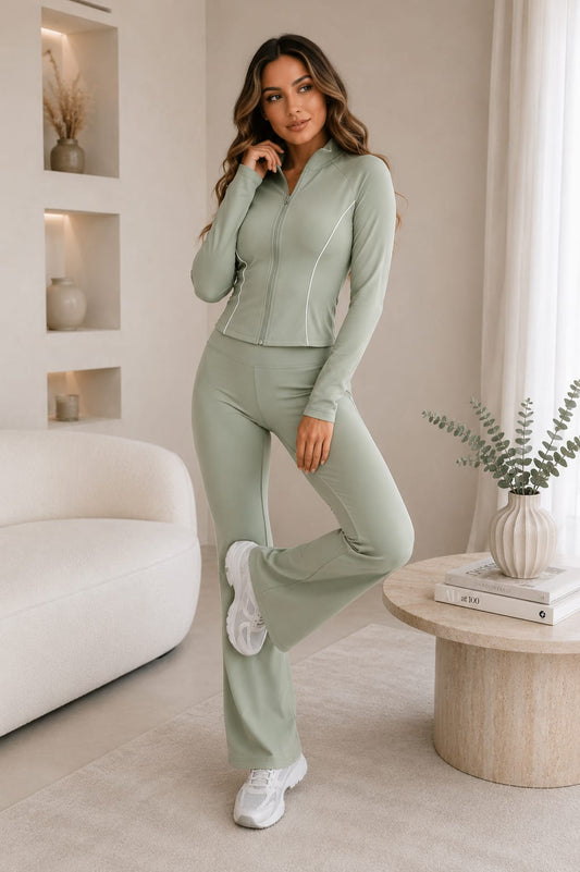 Women’s Piping Contrast Full Sleeve Gym Set