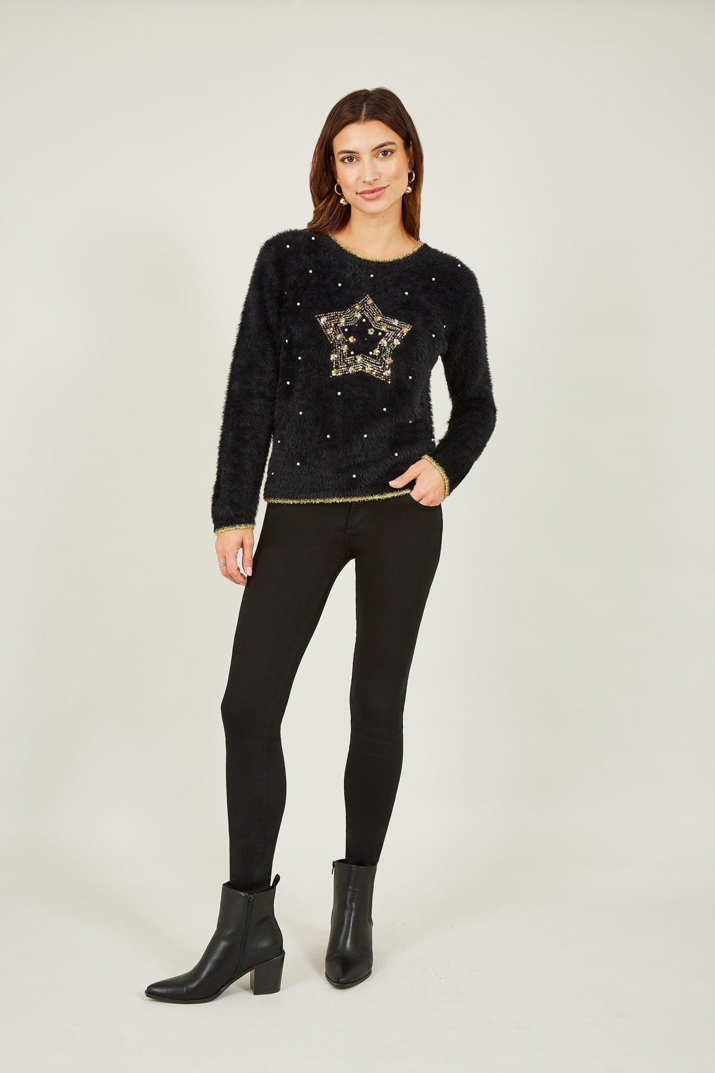 Yumi Black Fluffy Star Christmas Jumper
