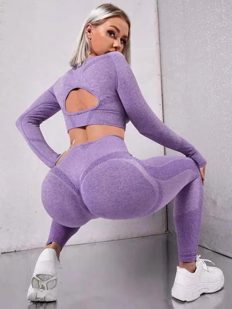 Women’s Seamless Long-Sleeve Yoga & Fitness Set