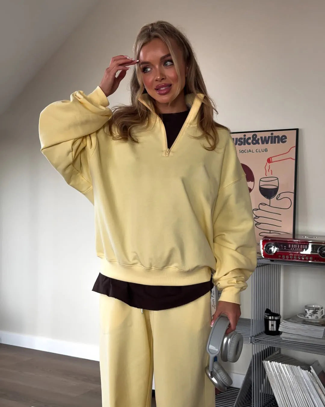SITMCF Women’s Oversized Zip Sweatshirt & Joggers Set