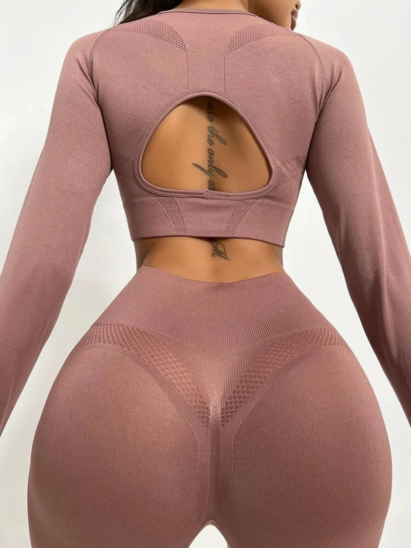 Women’s Seamless Long-Sleeve Yoga & Fitness Set
