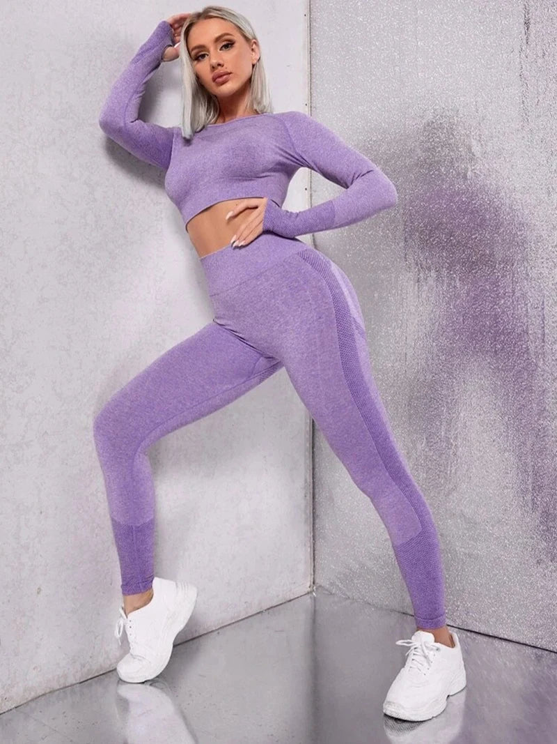 Women’s Seamless Long-Sleeve Yoga & Fitness Set