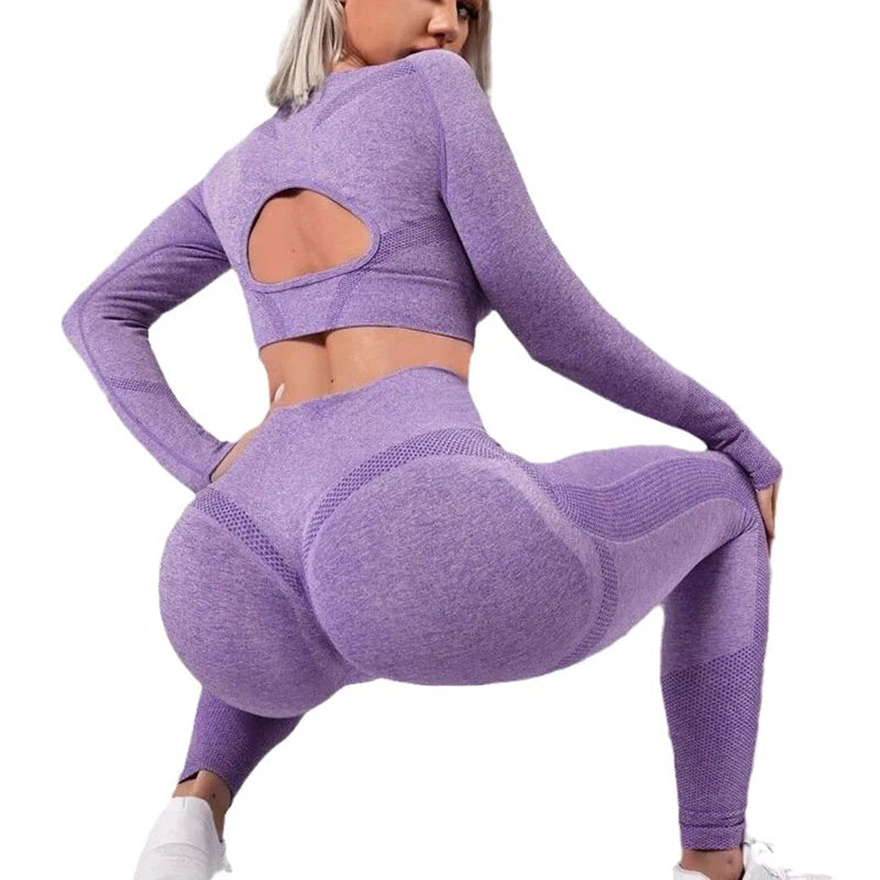 Women’s Seamless Long-Sleeve Yoga & Fitness Set