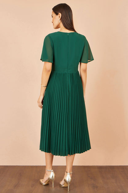 Yumi Green Sequin Embroidered Pleated Midi Dress