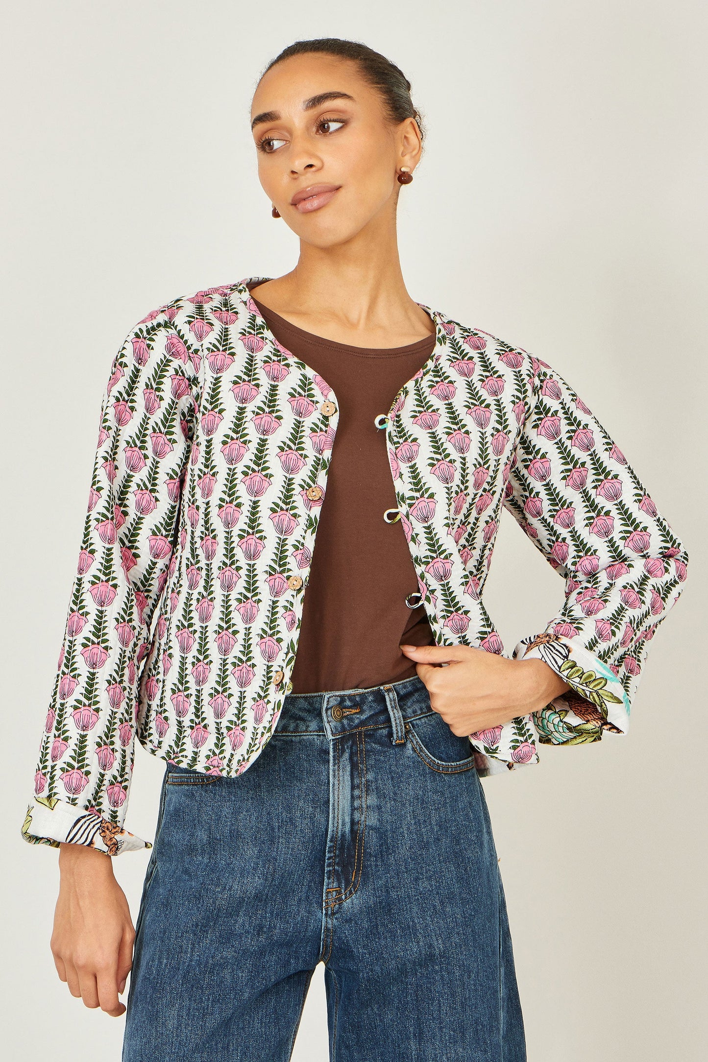 Yumi White Botanical Print Reversible Cotton Quilted Jacket