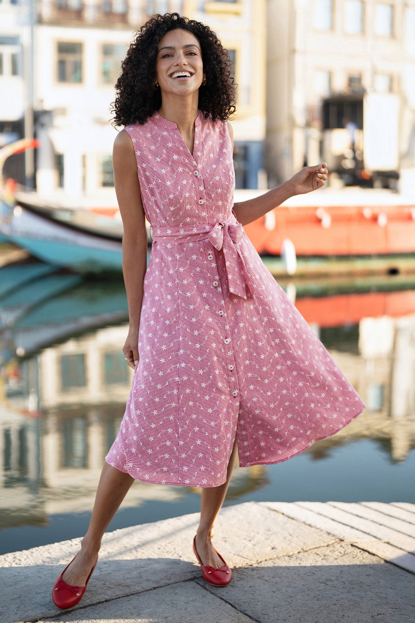 Yumi Red Broderie Anglaise Embroidered Sleeveless Shirt Dress