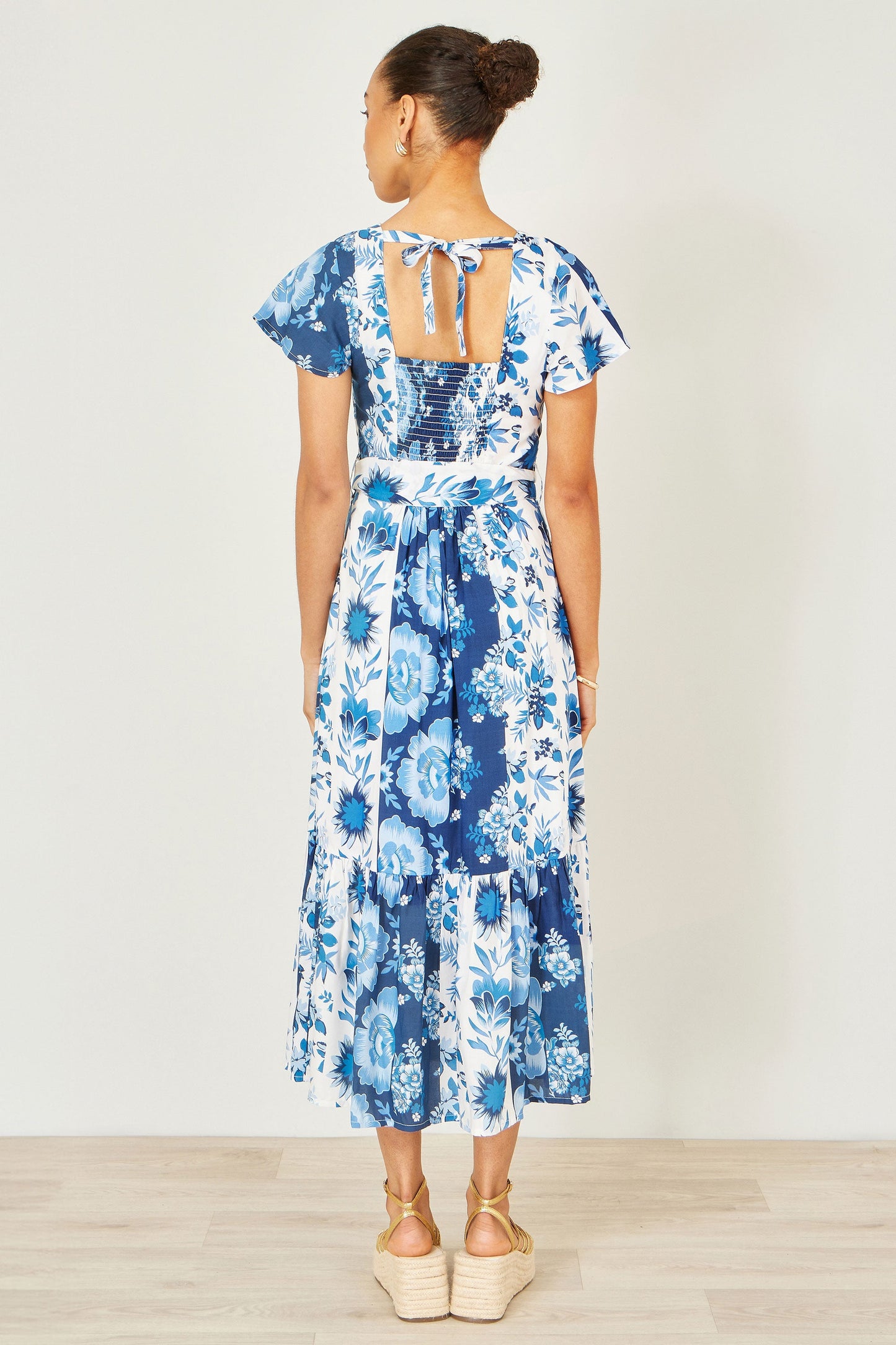 Yumi Blue Floral Viscose Midi Shirt Dress With Matching Belt