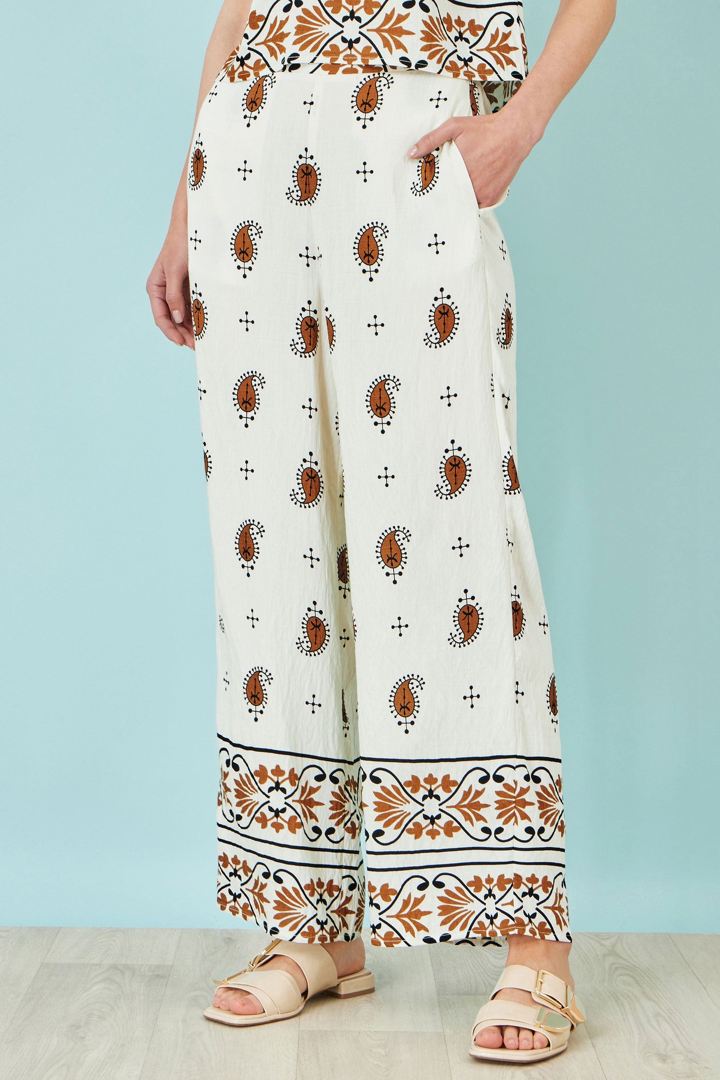 Yumi Ivory Viscose Paisley Wide Leg Trousers