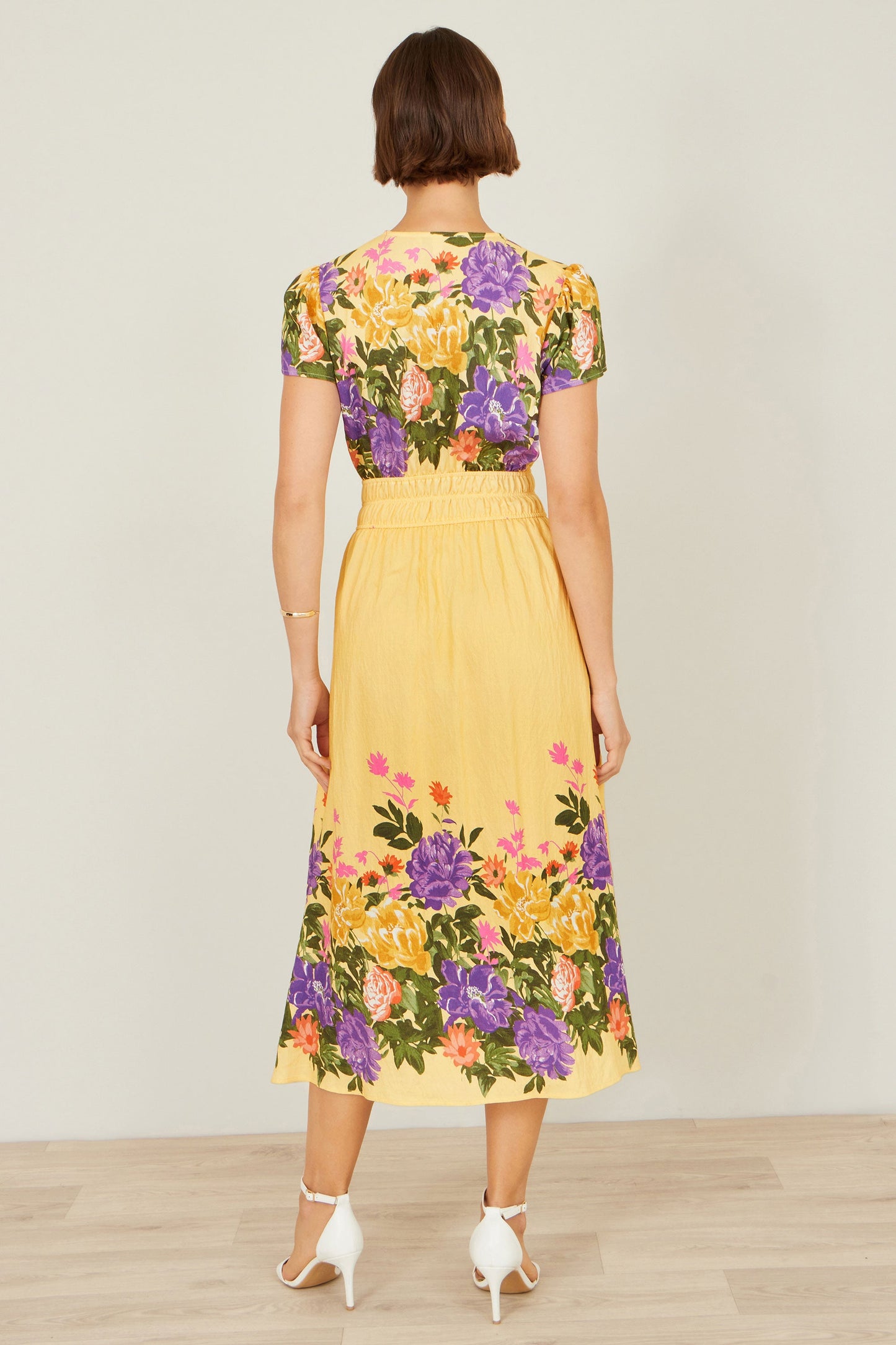 Yumi Butter Yellow Floral Mirror Print Viscose Midi Dress