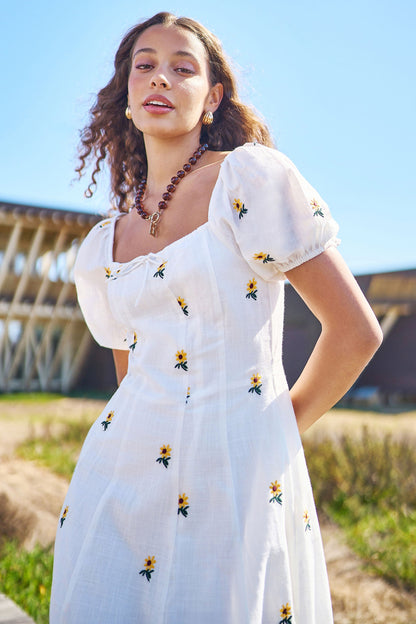 Yumi White Cotton Sunflower Embroidered Midi Dress