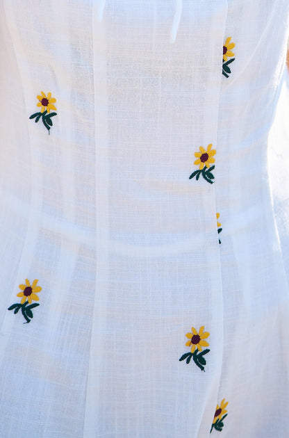 Yumi White Cotton Sunflower Embroidered Midi Dress