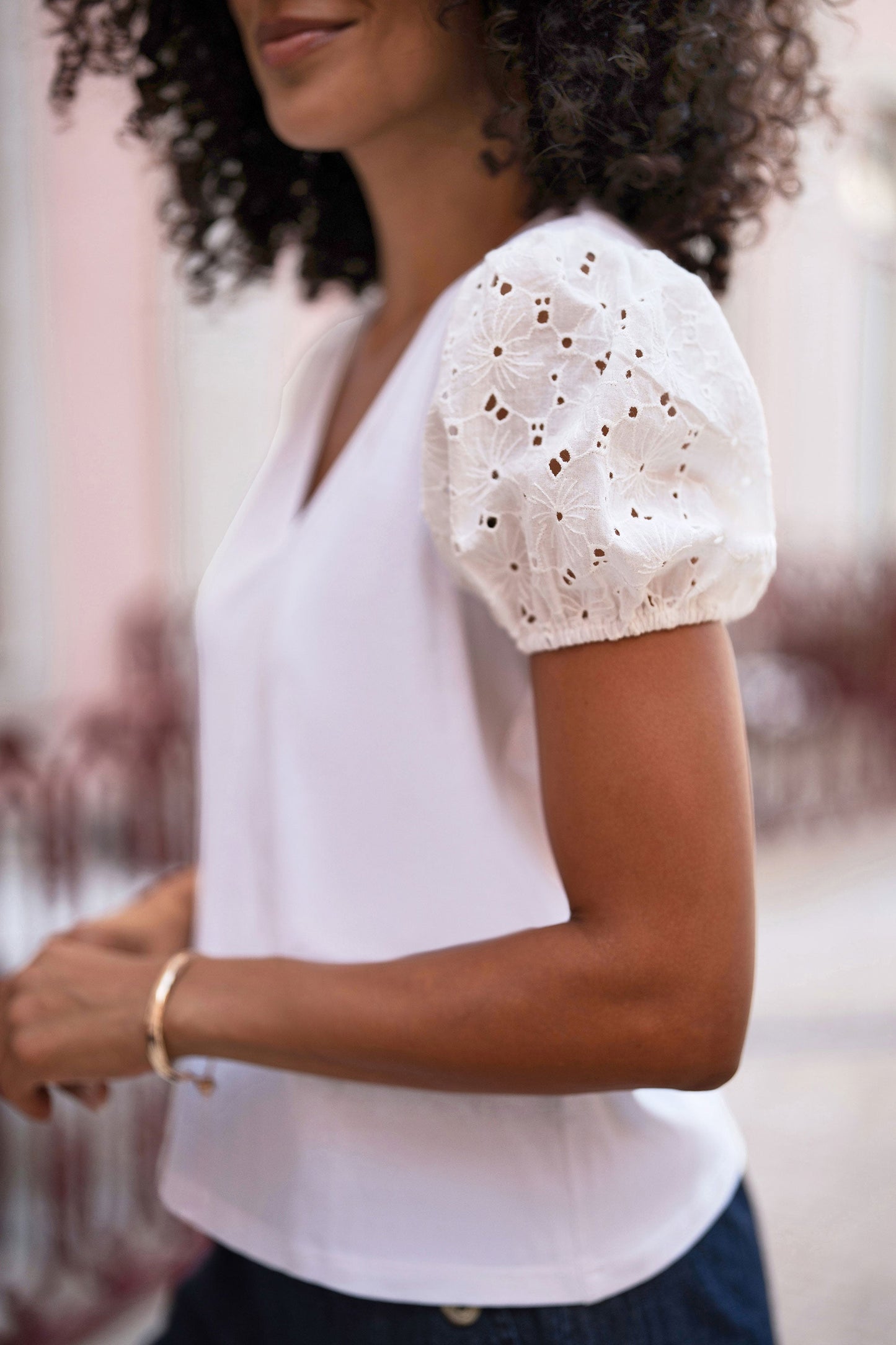 Yumi White Cotton Jersey T-Shirt With Lace Sleeves