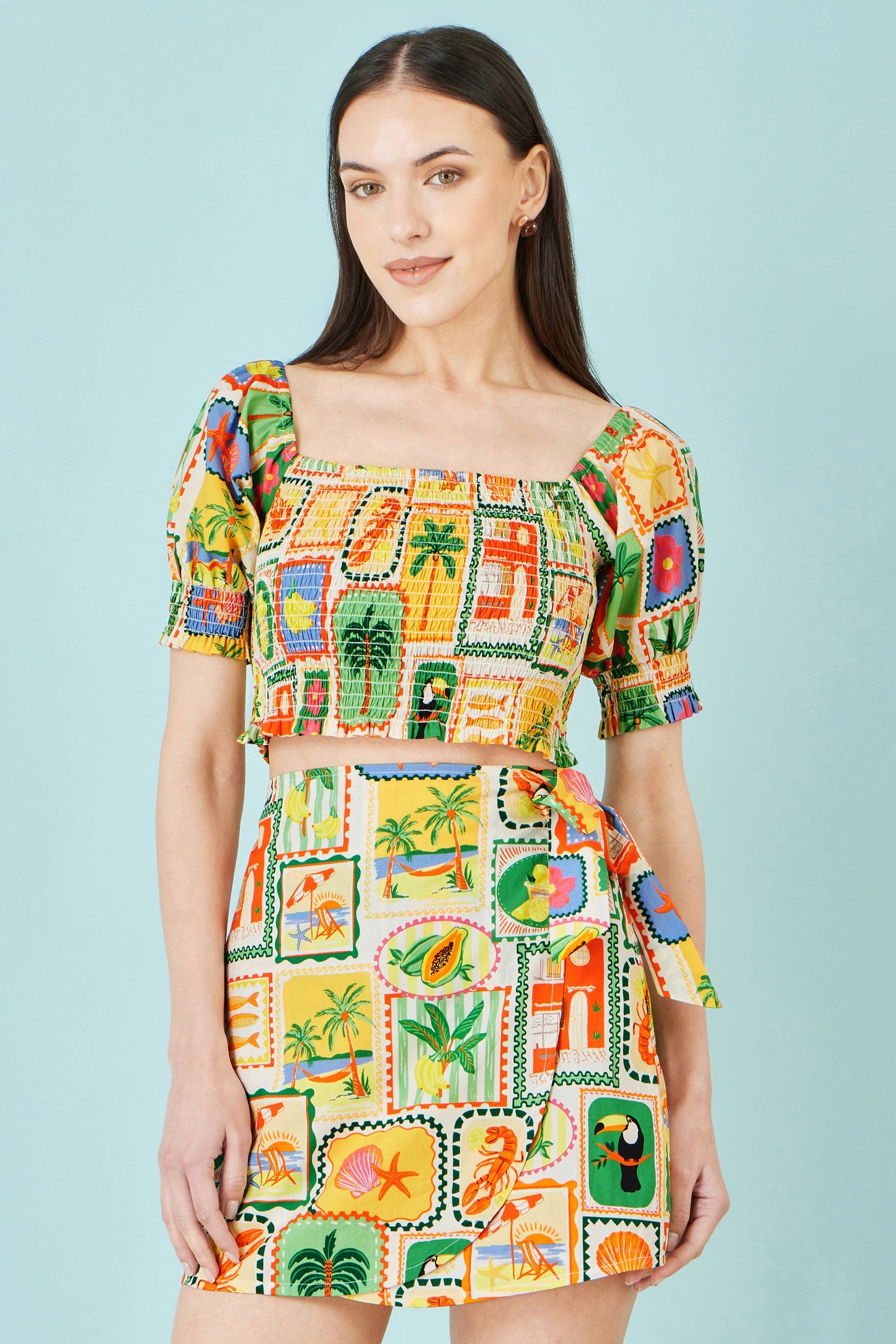 Yumi Multicolour Cropped Shirred Cotton Postcard Print Top