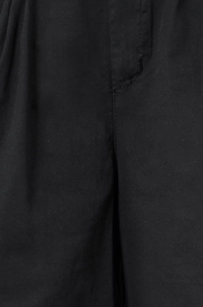 Yumi Black Cotton Bermuda Shorts