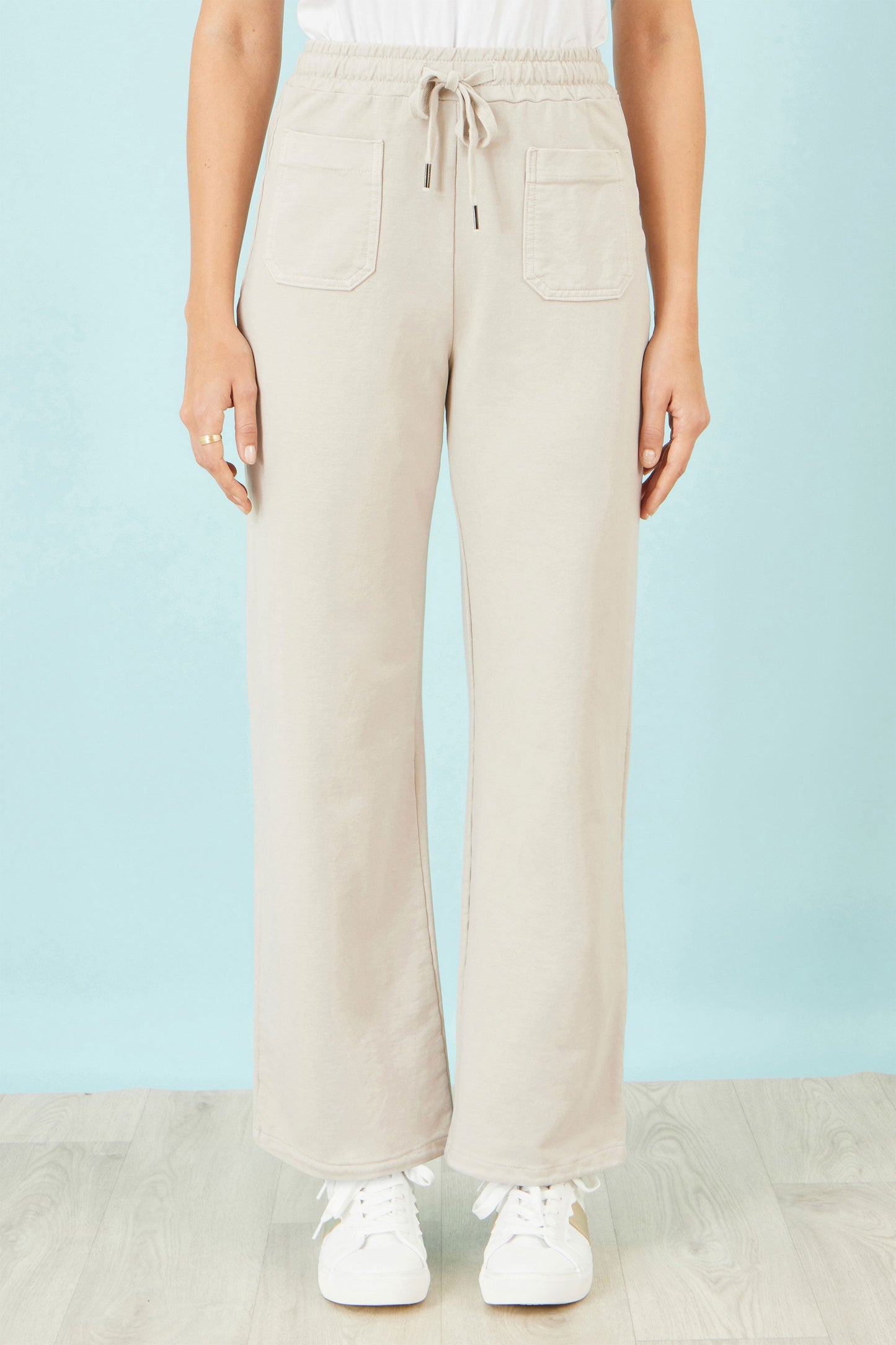 Yumi Cream Relaxed Stretch Wide Leg Trousers With Pockets